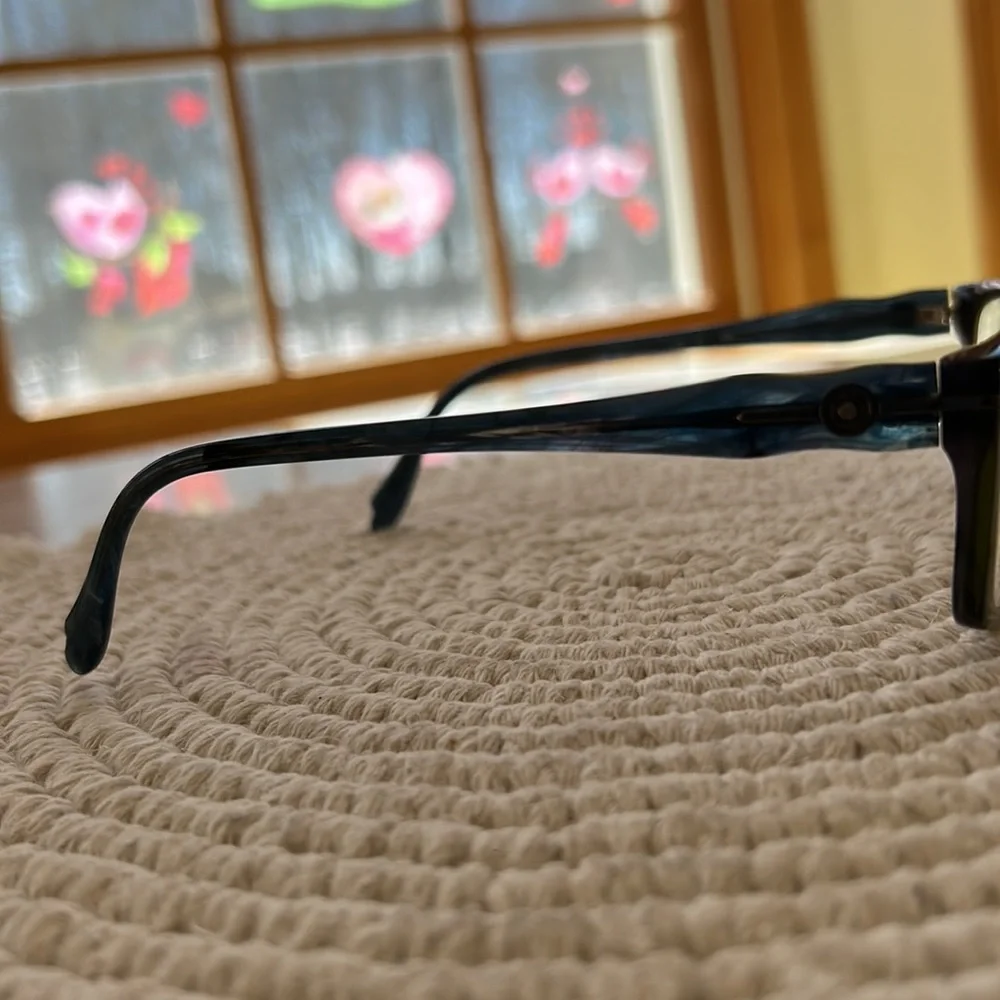 Leon Max Frames - Picture 5 of 9